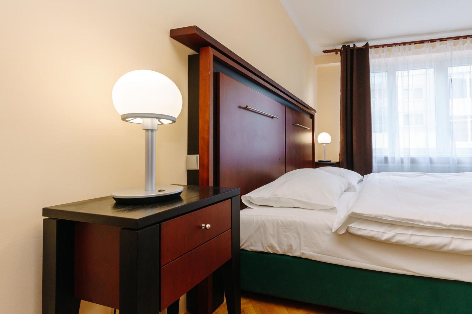 Apartments Tgm 11 Karlovy Vary Bilik gambar
